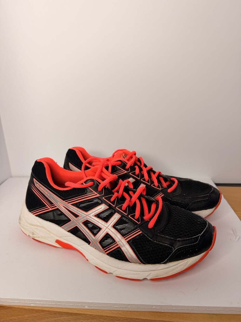 ASICS Gel-Contend 4 Running Shoes Black/Silver/Flash Coral Women's Size 8.5